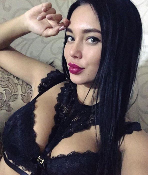 Ночные бабочки: За кулисами интриг интимного досуга